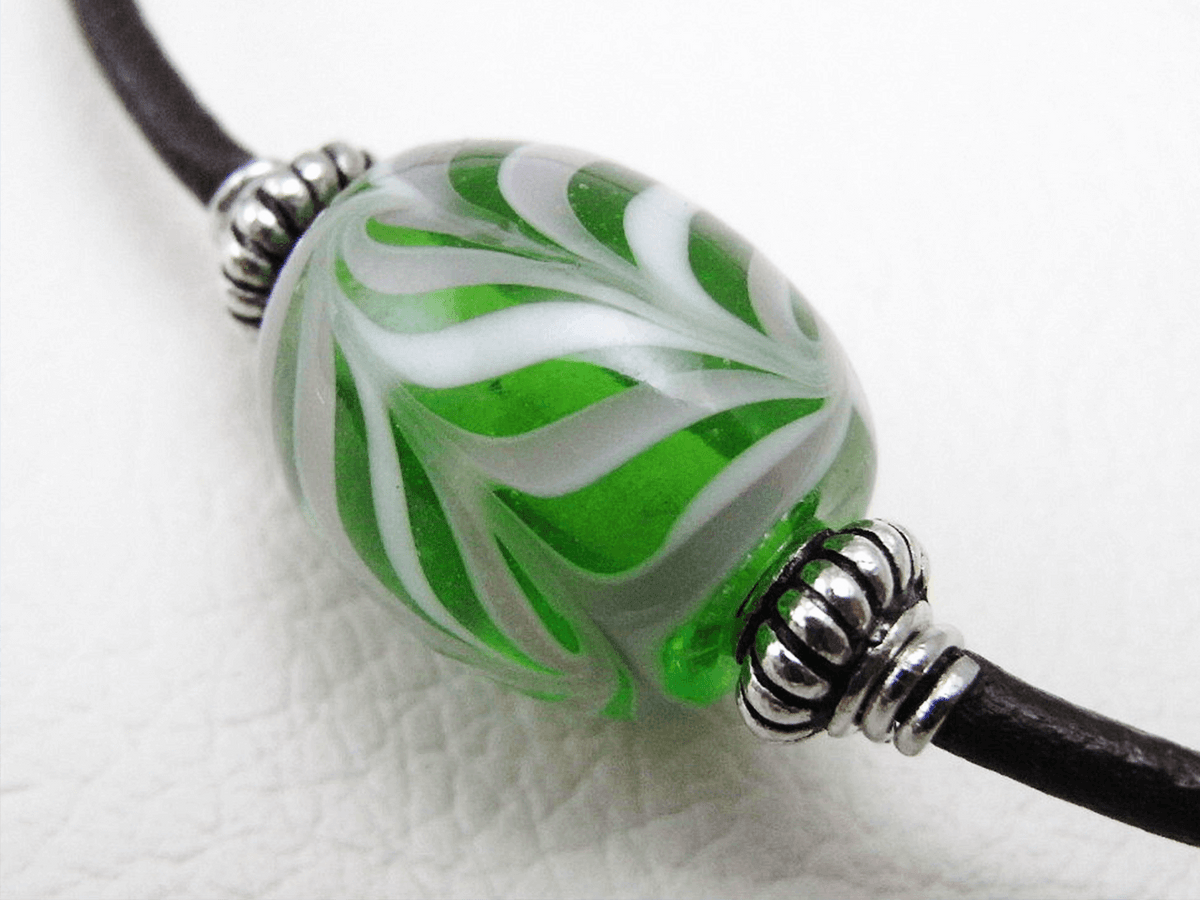 ぽん子様専用 レジンネックレスNo.0512 【公式通販】 ぽん子様専用 レジンネックレスNo.0512 【公式通販】